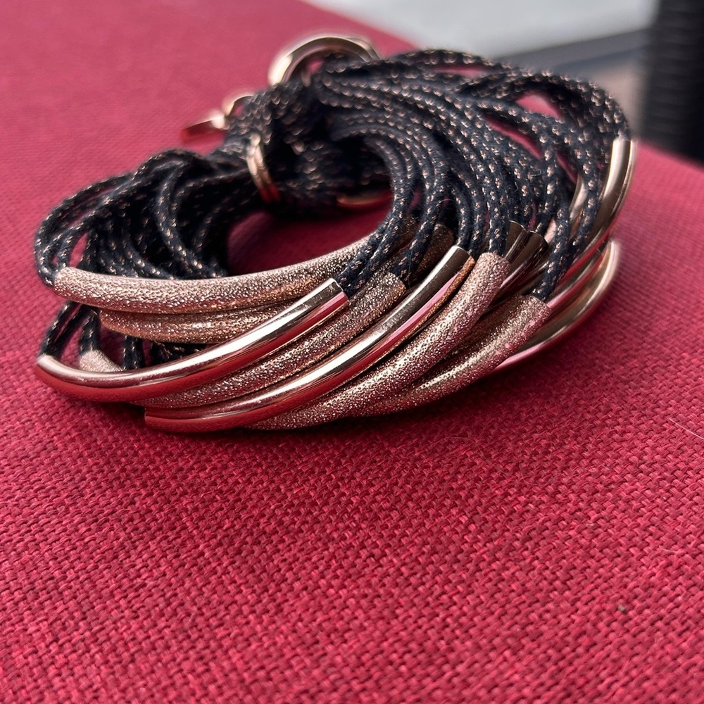 Gillian Julius SBT2LR Bracelet